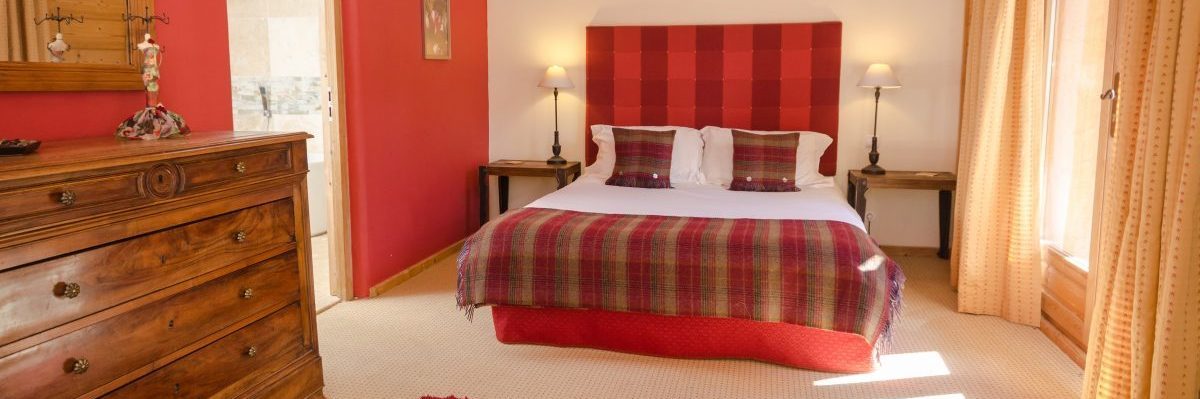 Charmes Luxury King Room